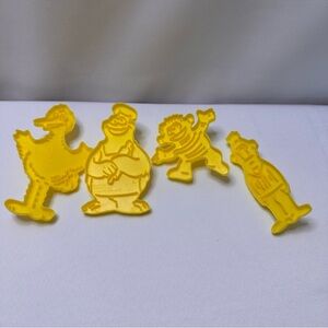 Vintage 1977 Sesame Street Cookie Cutters Ernie Bert Cookie Monster Big Bird